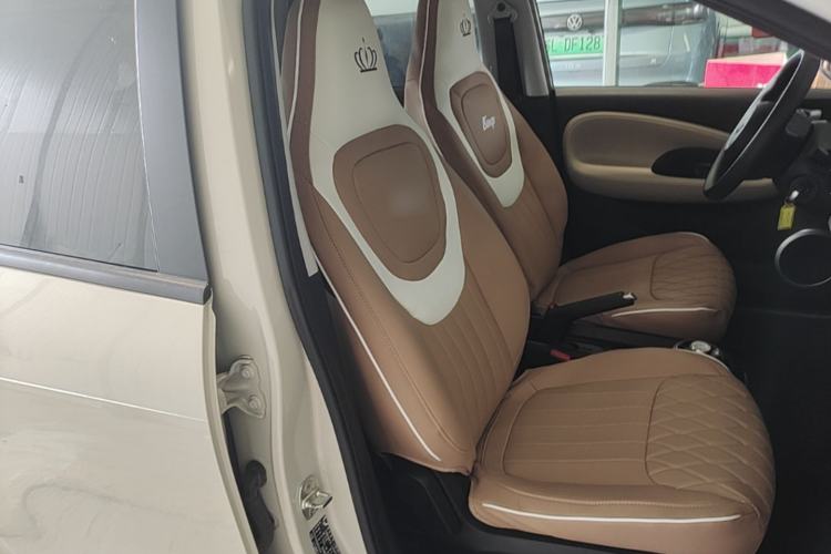 Used Wuling Bingo 2023 203km Light Edition Right Front Seat