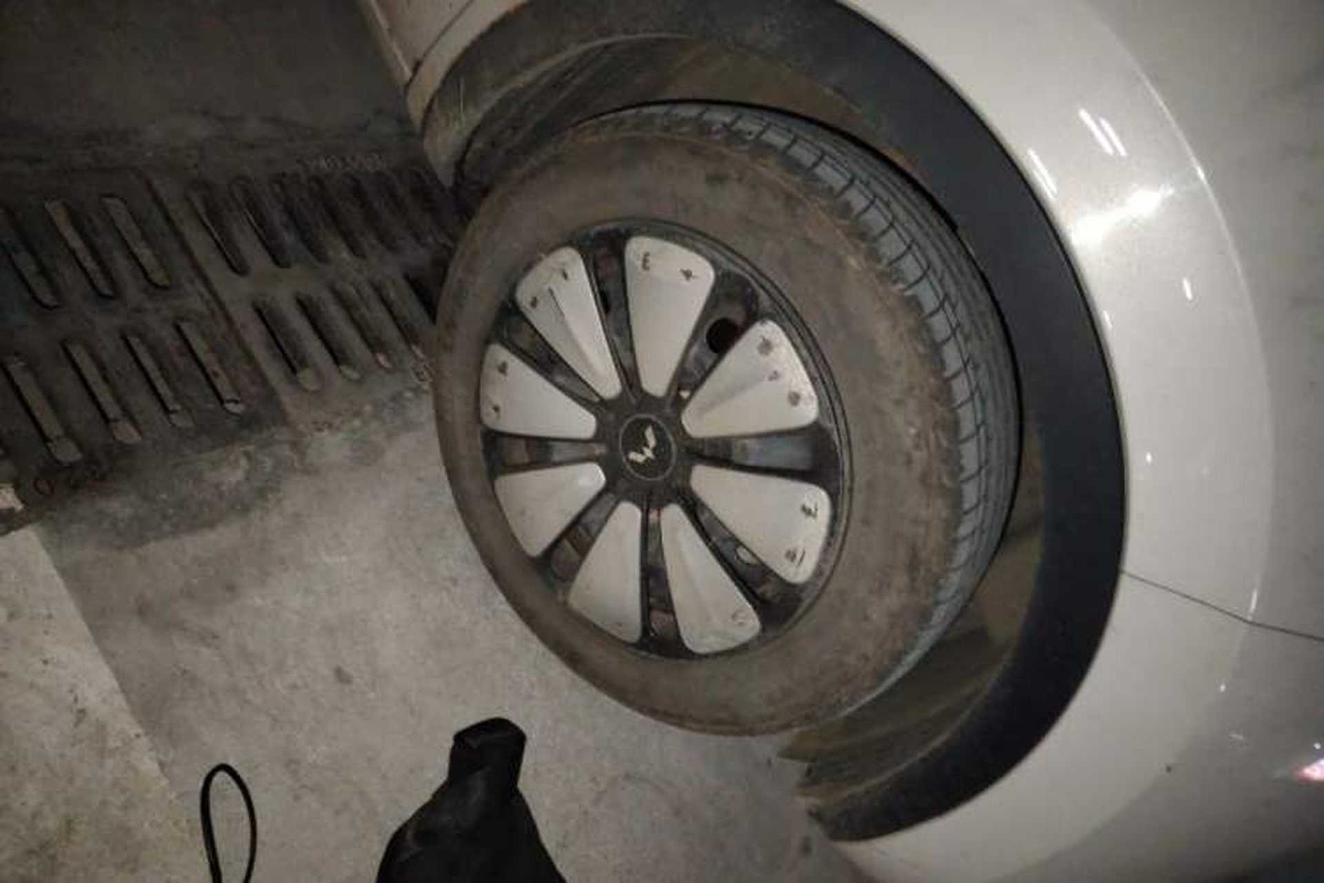 Used Wuling Bingo 2023 203km Comfort Edition Right Front Wheel Hub