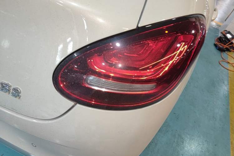 Used Wuling Bingo 2023 333 km Fast-Share Version Right Rear Taillight