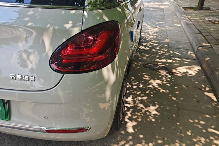 Used Wuling Bingo 2023 333 km Enjoyment Version Right Rear Taillight