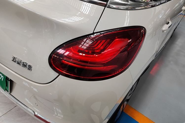 Used Wuling Bingo 2023 333 km Lingxi Connected Version Right Rear Taillight