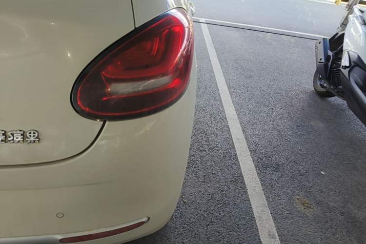 Used Wuling Bingo 2023 333 km Fast-Share Version Right Rear Taillight