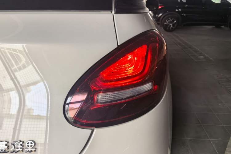 Used Wuling Bingo 2023 333 km Fast-Share Version Right Rear Taillight