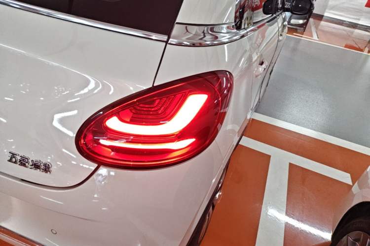 Used Wuling Bingo 2023 333 km Enjoyment Version Right Rear Taillight