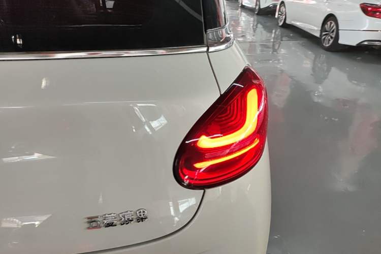 Used Wuling Bingo 2023 333km Enjoy+ Version Right Rear Taillight