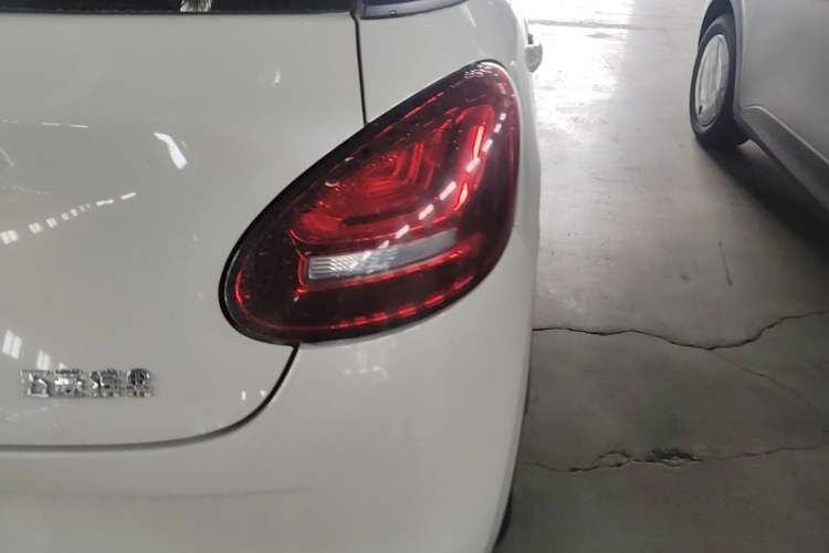 Used Wuling Bingo 2023 203km Light Edition Right Rear Taillight