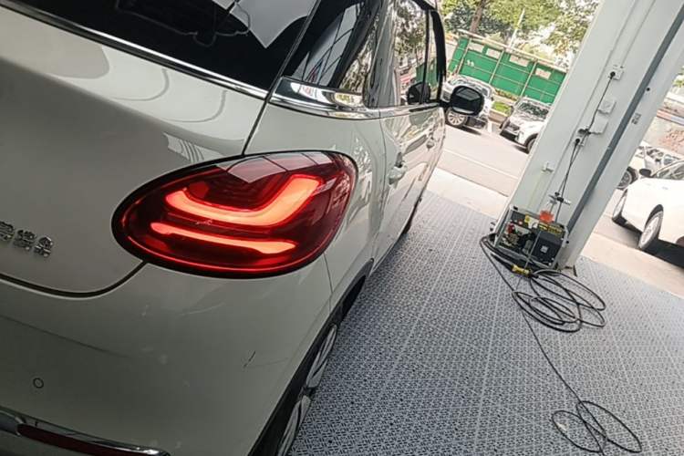 Used Wuling Bingo 2023 333 km Enjoyment Version Right Rear Taillight