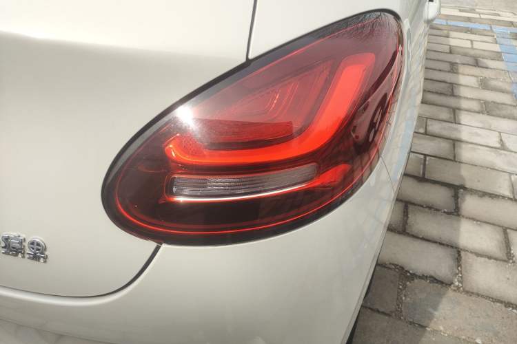 Used Wuling Bingo 2023 333 km Fast-Share Version Right Rear Taillight