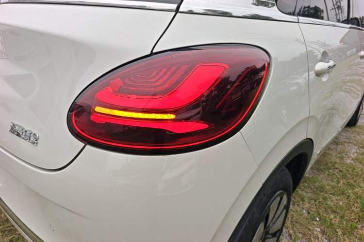 Used Wuling Bingo 2023 333km Enjoy+ Version Right Rear Taillight
