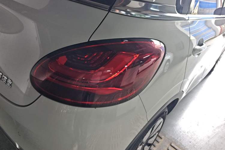 Used Wuling Bingo 2023 333 km Enjoyment Version Right Rear Taillight