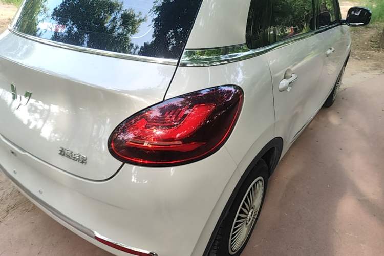 Used Wuling Bingo 2023 203km Comfort Edition Right Rear Taillight