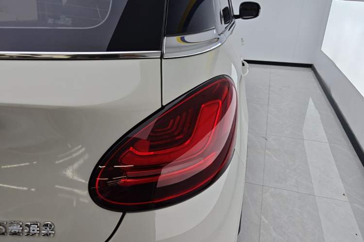 Used Wuling Bingo 2023 410 km Lingxi Deluxe Edition Right Rear Taillight