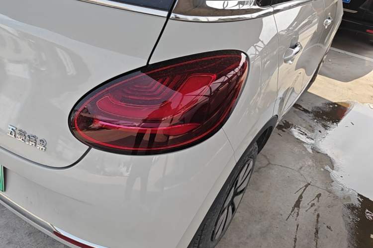 Used Wuling Bingo 2023 203km Comfort Edition Right Rear Taillight