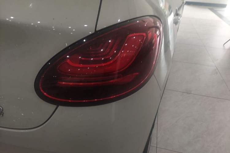 Used Wuling Bingo 2023 333 km Fast-Share Version Right Rear Taillight