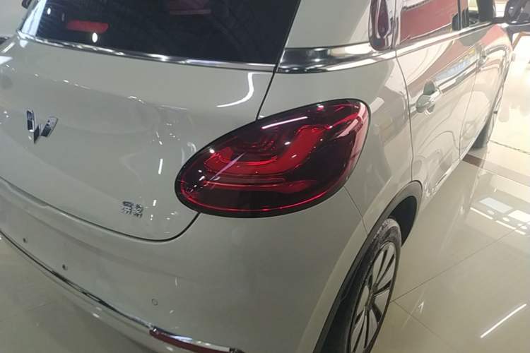 Used Wuling Bingo 2023 203km Comfort Edition Right Rear Taillight