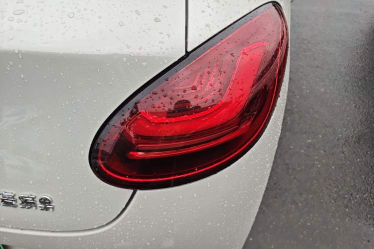 Used Wuling Bingo 2023 203km Comfort Edition Right Rear Taillight