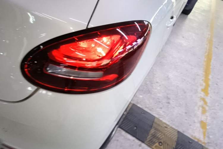 Used Wuling Bingo 2023 203km Light Edition Right Rear Taillight
