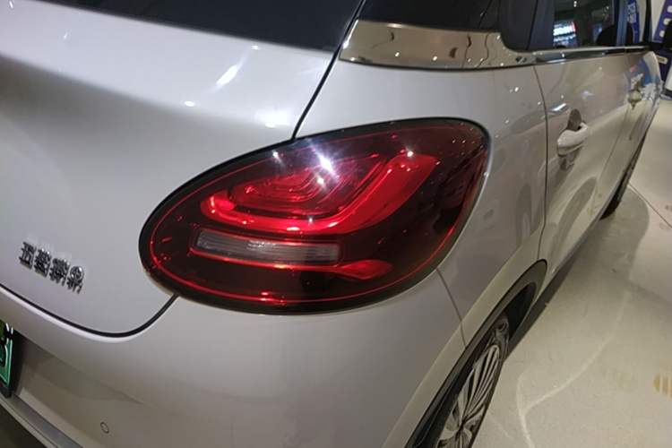 Used Wuling Bingo 2023 203km Light Edition Right Rear Taillight