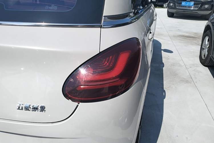 Used Wuling Bingo 2023 203km Comfort Edition Right Rear Taillight