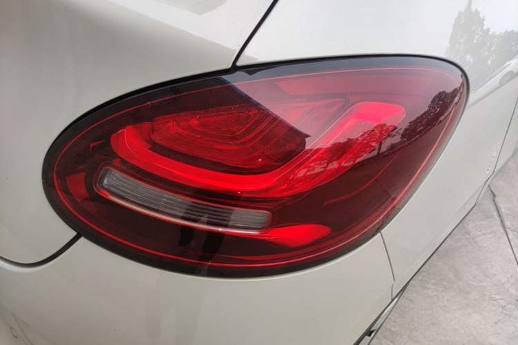 Used Wuling Bingo 2023 203km Light Edition Right Rear Taillight