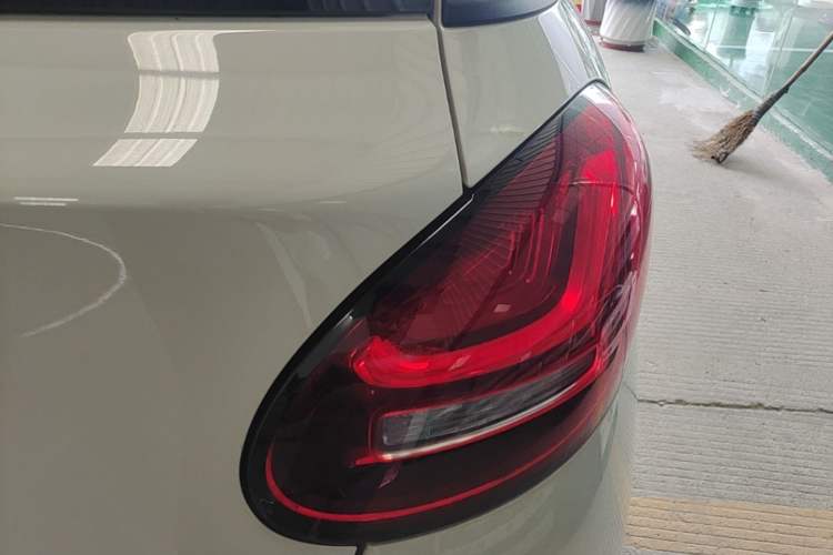 Used Wuling Bingo 2023 203km Light Edition Right Rear Taillight
