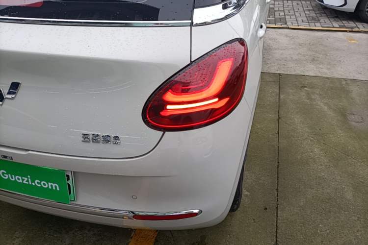 Used Wuling Bingo 2023 410 km Lingxi Deluxe Edition Right Rear Taillight