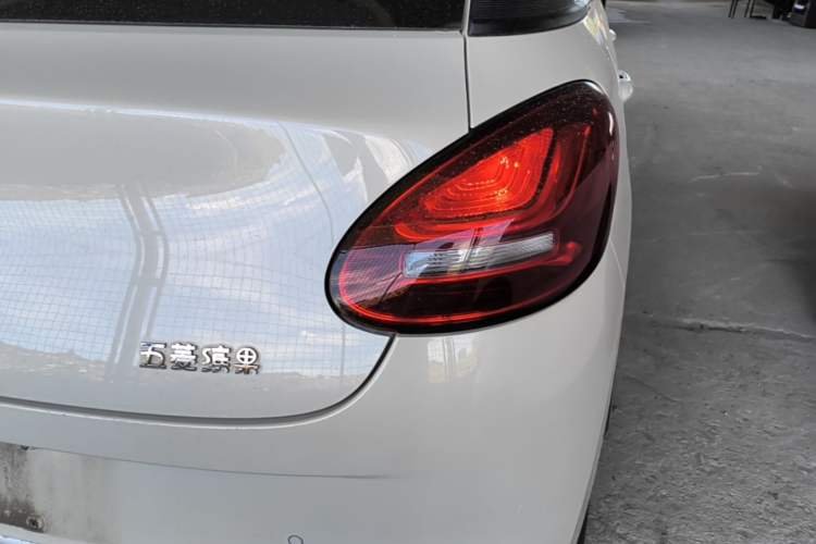 Used Wuling Bingo 2023 203km Light Edition Right Rear Taillight