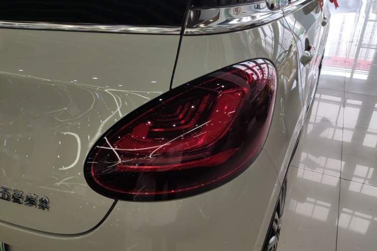 Used Wuling Bingo 2023 410 km Lingxi Deluxe Edition Right Rear Taillight