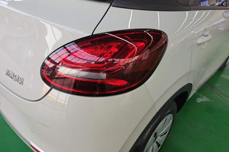 Used Wuling Bingo 2023 203km Light Edition Right Rear Taillight