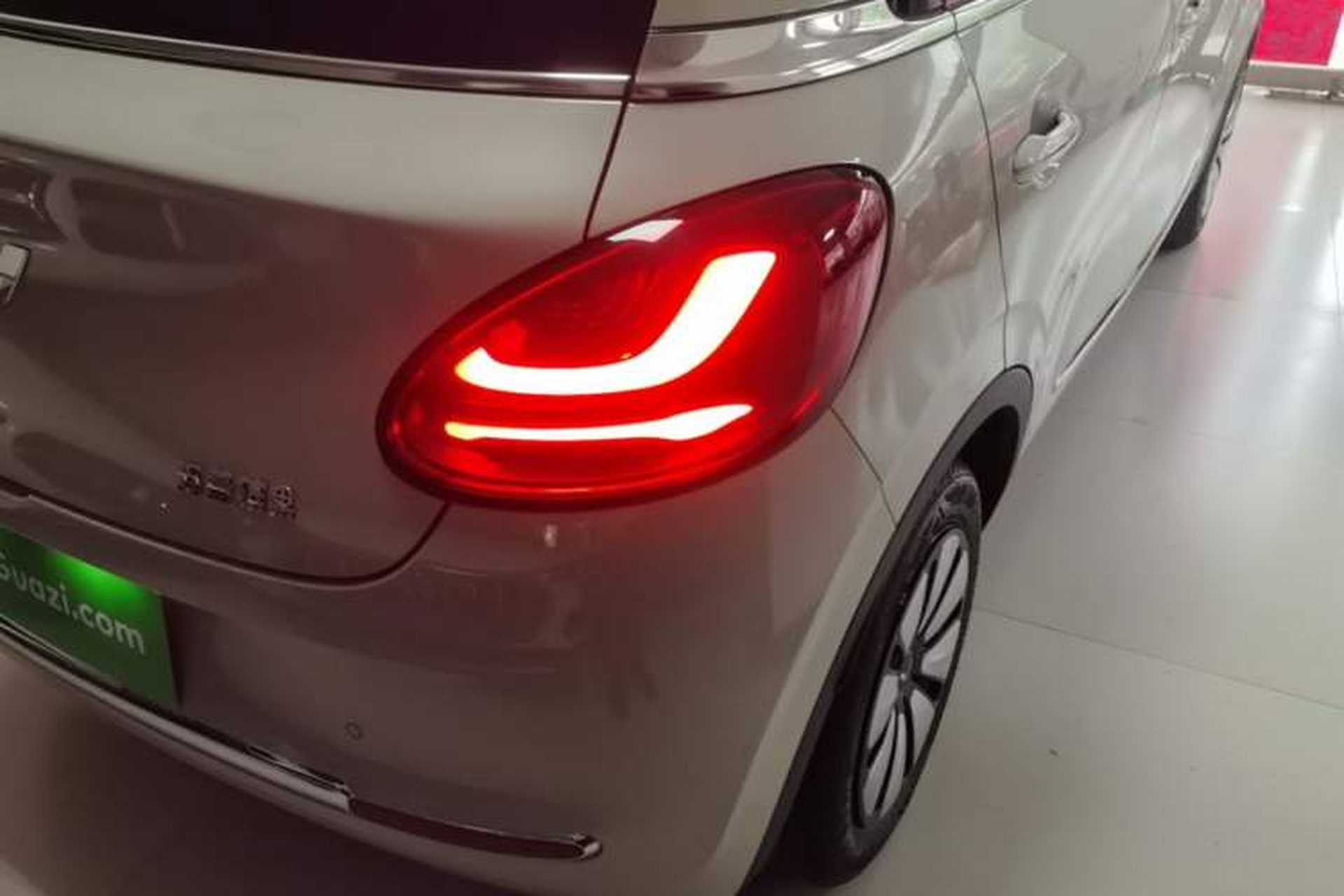 Used Wuling Bingo 2023 203km Comfort Edition Right Rear Taillight