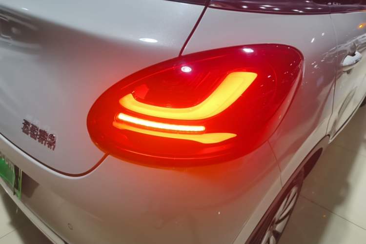 Used Wuling Bingo 2023 333 km Fast-Share Version Right Rear Taillight