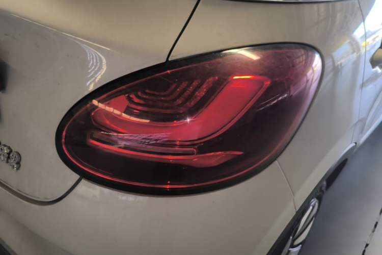 Used Wuling Bingo 2023 203km Comfort Edition Right Rear Taillight