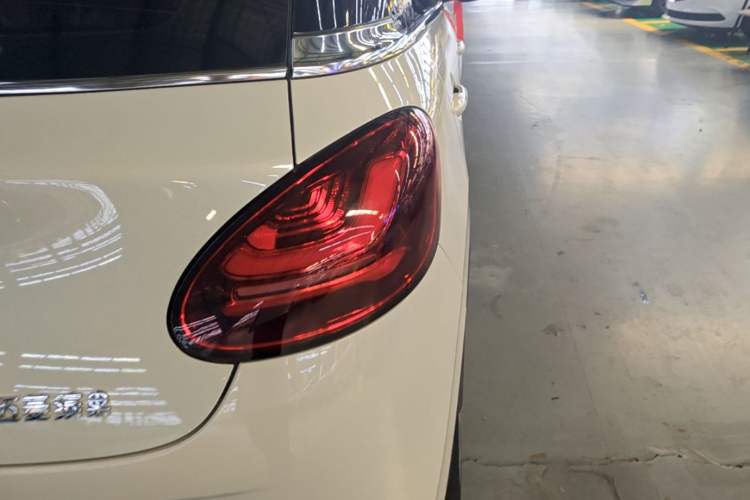 Used Wuling Bingo 2023 333km Enjoy+ Version Right Rear Taillight