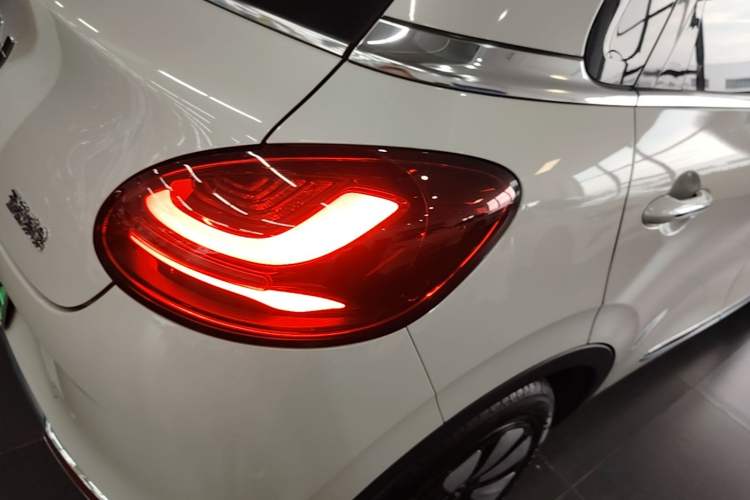Used Wuling Bingo 2023 203km Comfort Edition Right Rear Taillight