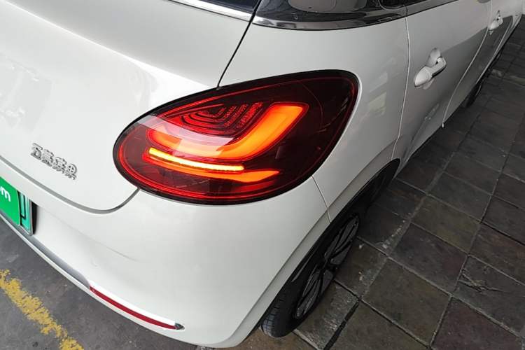 Used Wuling Bingo 2023 410 km Lingxi Deluxe Edition Right Rear Taillight