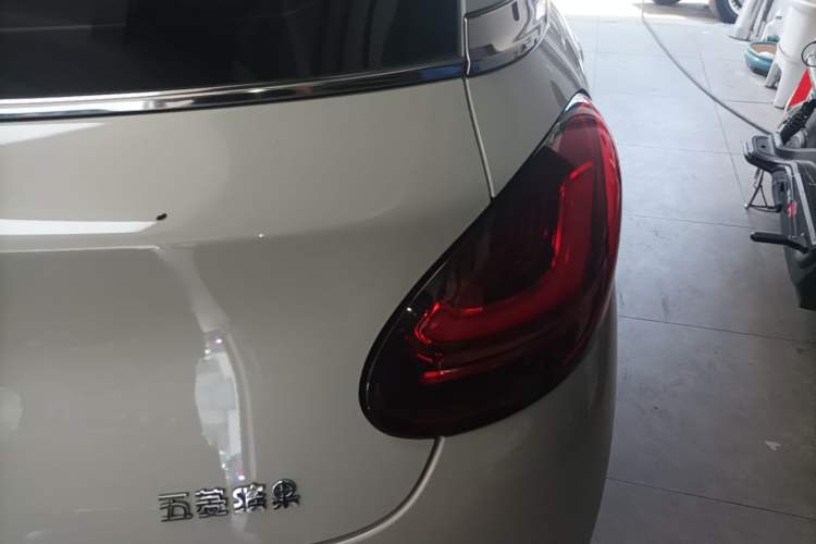 Used Wuling Bingo 2023 333 km Enjoyment Version Right Rear Taillight