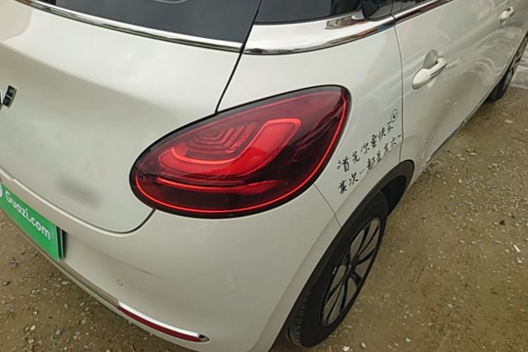 Used Wuling Bingo 2023 333 km Enjoyment Version Right Rear Taillight
