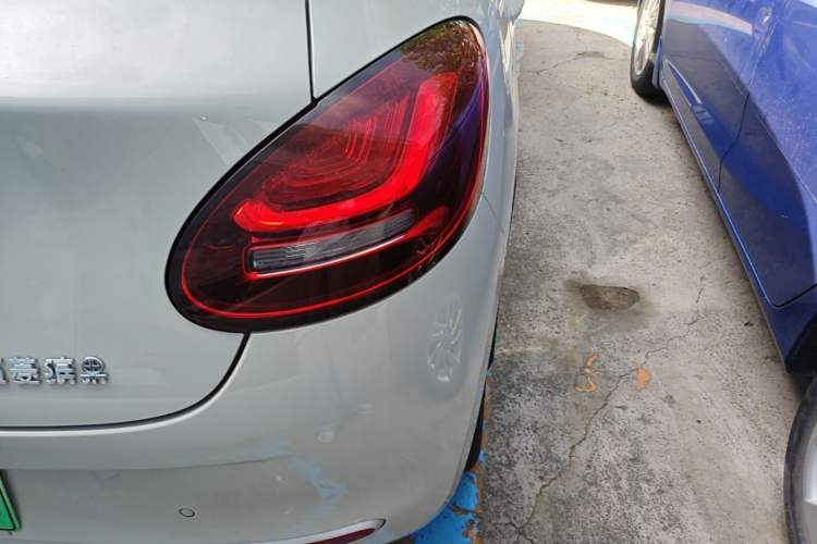 Used Wuling Bingo 2023 203km Light Edition Right Rear Taillight