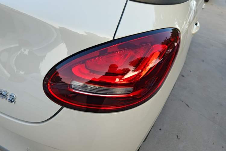 Used Wuling Bingo 2023 203km Light Edition Right Rear Taillight