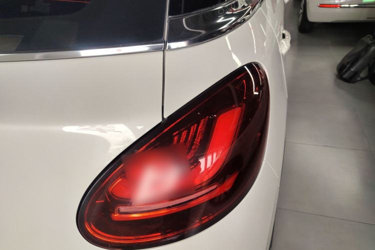 Used Wuling Bingo 2023 333 km Enjoyment Version Right Rear Taillight