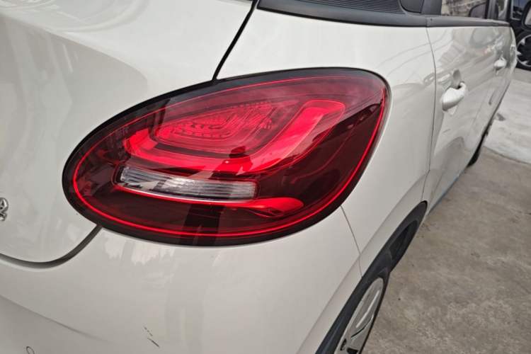 Used Wuling Bingo 2023 333 km Fast-Share Version Right Rear Taillight