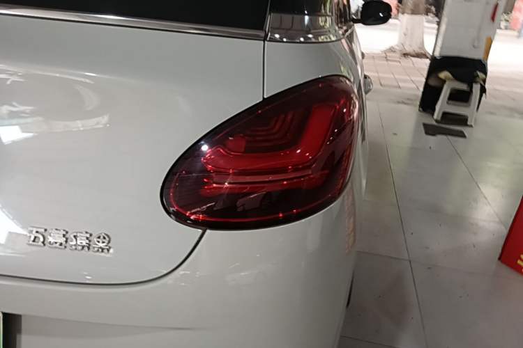 Used Wuling Bingo 2023 333 km Enjoyment Version Right Rear Taillight