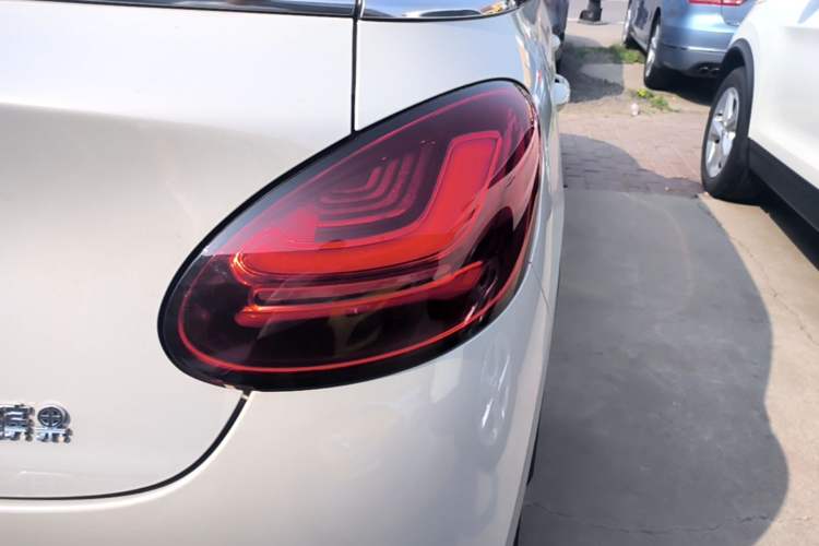 Used Wuling Bingo 2023 410 km Lingxi Deluxe Edition Right Rear Taillight