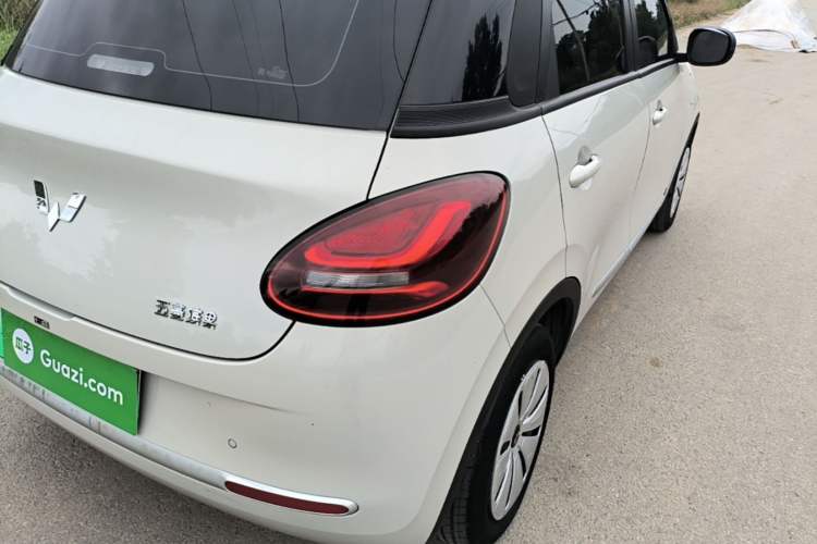 Used Wuling Bingo 2023 333 km Fast-Share Version Right Rear Taillight