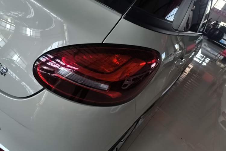Used Wuling Bingo 2023 203km Light Edition Right Rear Taillight