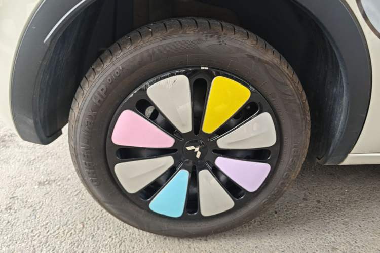 Used Wuling Bingo 2023 203km Comfort Edition Right Rear Wheel Hub