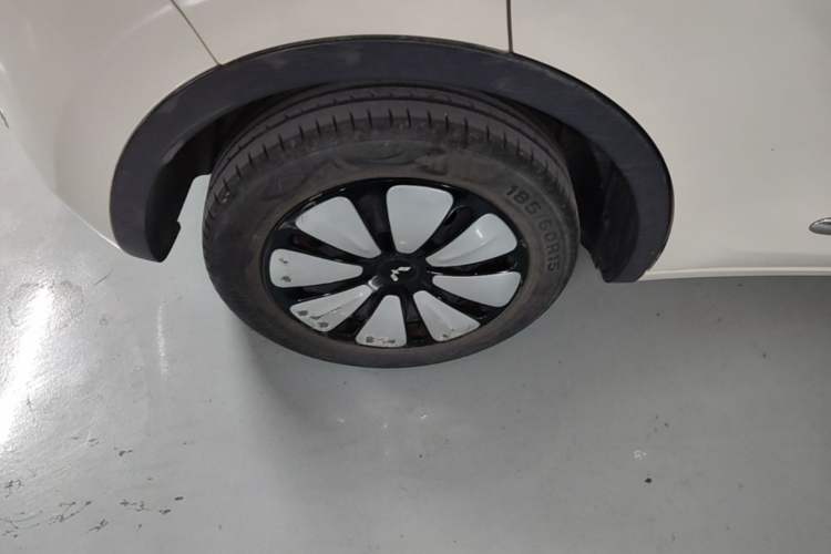 Used Wuling Bingo 2023 333 km Enjoyment Version Right Rear Wheel Hub