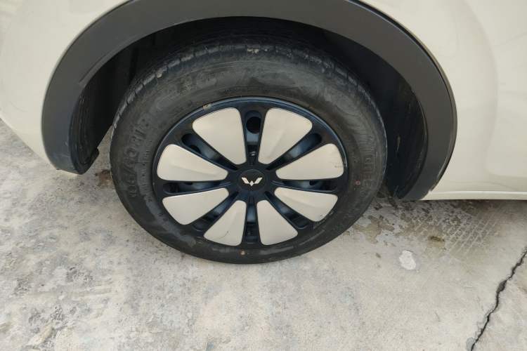Used Wuling Bingo 2023 333km Enjoy+ Version Right Rear Wheel Hub
