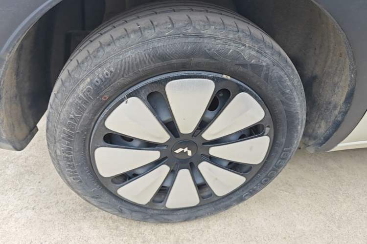 Used Wuling Bingo 2023 333 km Fast-Share Version Right Rear Wheel Hub