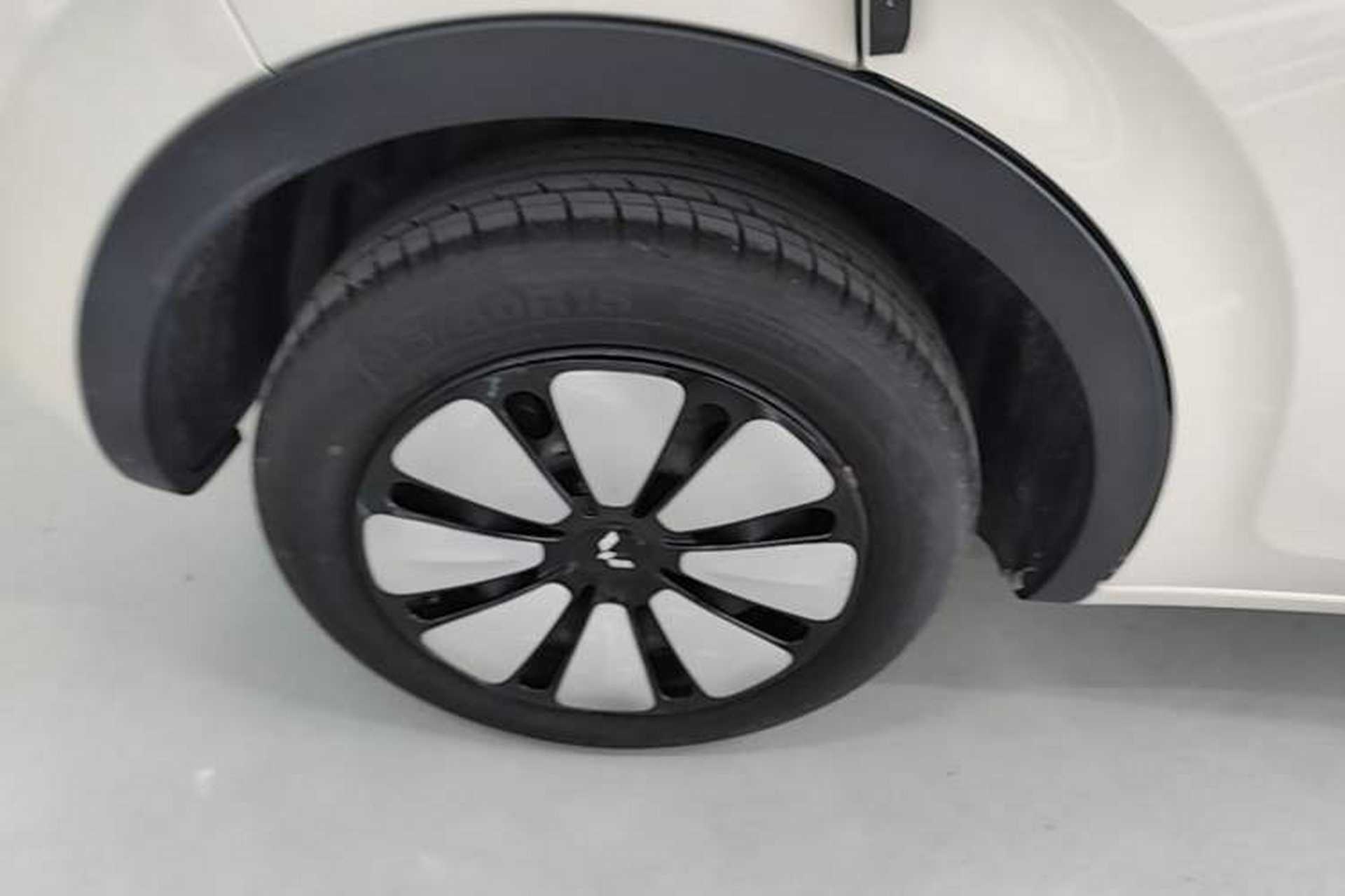 Used Wuling Bingo 2023 333 km Enjoyment Version Right Rear Wheel Hub
